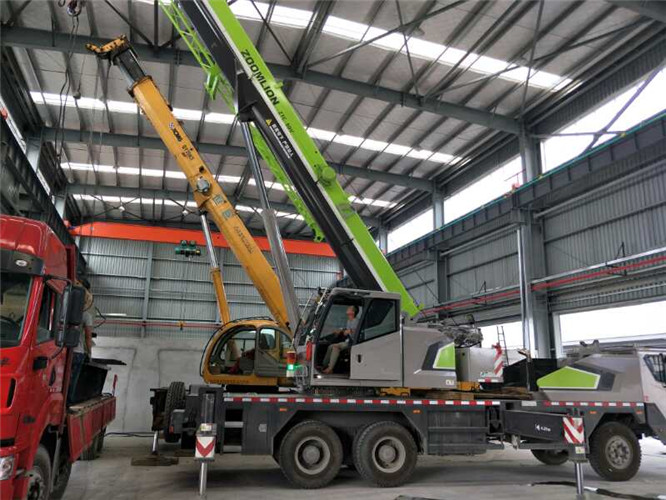 罗定市高空车出租需要注意哪些安全事项？