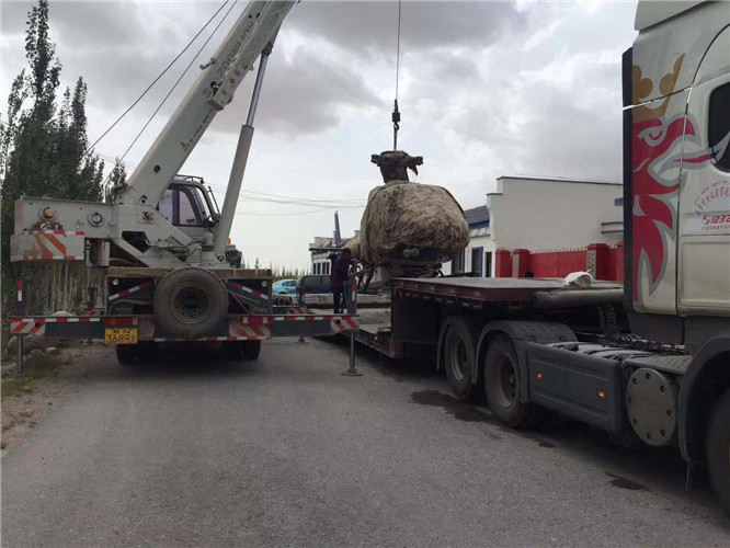 罗定市狭窄场地（如小区、车间）适合用哪种吊车？